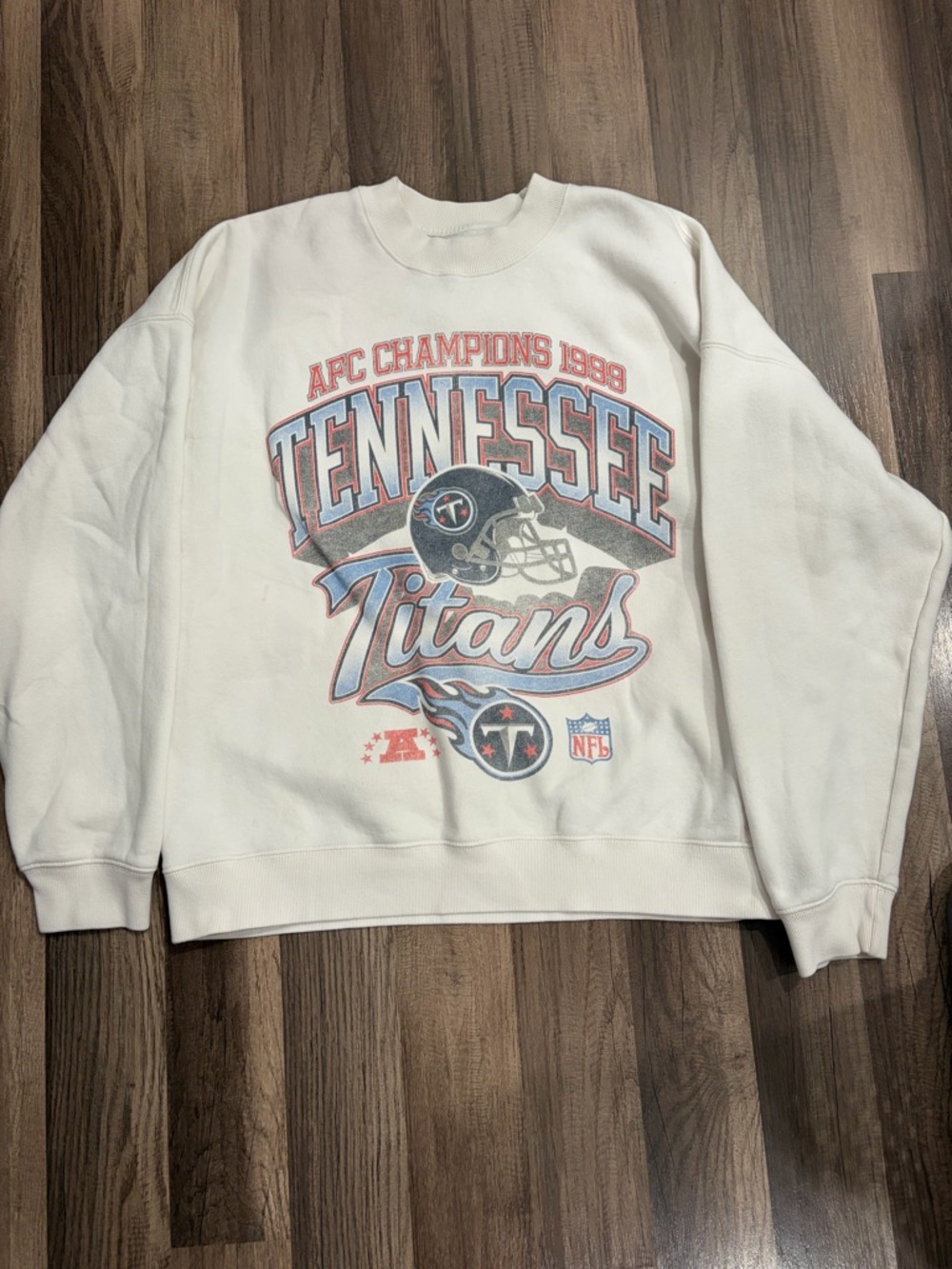 Abercrombie Tennessee Titans White Crewneck Sweatshirt